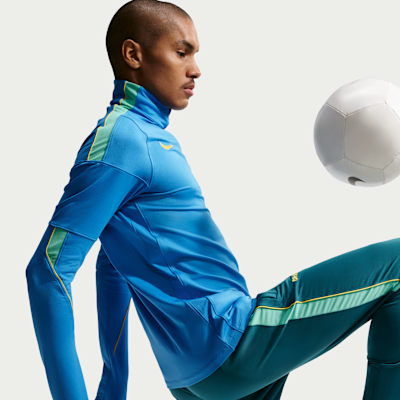 Brazil Strike Men's Nike Dri-FIT Soccer Drill Top. Nike.com